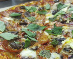 Mezzadellas Woodfired Pizza And Tapas - Accommodation Sunshine Coast 0