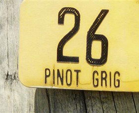 Angullong Wines - Accommodation Sunshine Coast 2