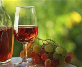 Long Rail Gully Winery - Accommodation Sunshine Coast 0