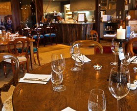 Jones Winery & Vineyard Cafe - Accommodation Sunshine Coast 6