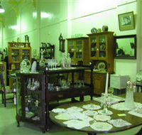 Glenleigh Antiques - Accommodation Sunshine Coast