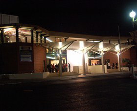 Bathurst Memorial Entertainment Centre - Accommodation Sunshine Coast 0