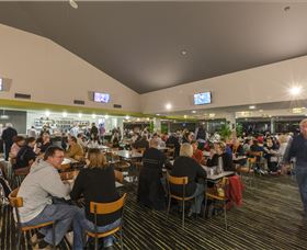 Gungahlin Lakes Golf And Community Club - Accommodation Sunshine Coast 2