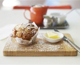 MCA Cafe And Sculpture Terrace - Accommodation Sunshine Coast 4