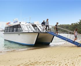 H2O Maxi Taxis - Accommodation Sunshine Coast 1
