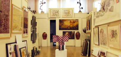 Australian Galleries - Roylston Street - Accommodation Sunshine Coast 2