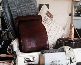 East Coast Lounge - Accommodation Sunshine Coast 6