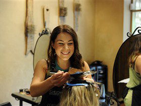 Cocos Hair And Day Spa - Accommodation Sunshine Coast 2