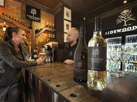 Maximilian's Restaurant And Sidewood Estate Cellar Door - Accommodation Sunshine Coast 3