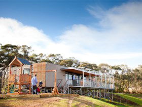 Gemtree Wines Sustainable Cellar Door - Accommodation Sunshine Coast 1