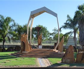 Jericho Crystal Trumpeters - Accommodation Sunshine Coast 2