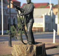 Miners Monument - Accommodation Sunshine Coast