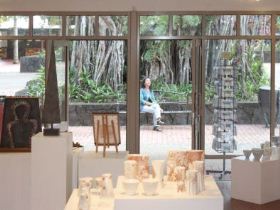 Kuranda Arts Cooperative Gallery - Accommodation Sunshine Coast 2