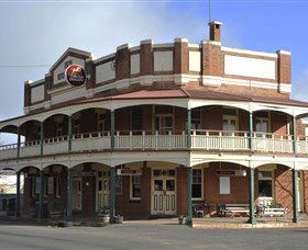 Royal Hotel Weethalle - Accommodation Sunshine Coast 0
