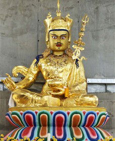The Great Stupa Of Universal Compassion - Accommodation Sunshine Coast 4