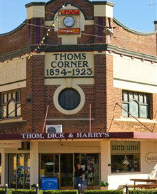 Thom, Dick And Harrys - Accommodation Sunshine Coast 0