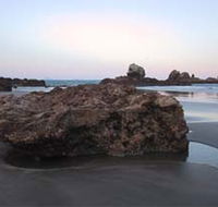 Smalleys Beach - Accommodation Sunshine Coast