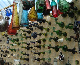 Aladdins Cave Bottlehouse - Accommodation Sunshine Coast 1