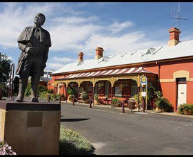 Forbes NSW Accommodation Sunshine Coast