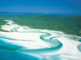 Whitehaven Beach - Accommodation Sunshine Coast 0