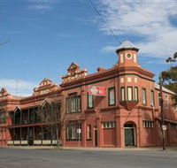 Culcairn Hotel - Accommodation Sunshine Coast
