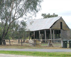 Cobb And Co Stables Morven - Accommodation Sunshine Coast 1