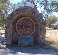 Jindera Pioneer Cairn - Accommodation Sunshine Coast