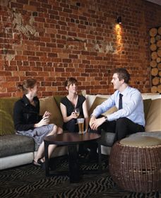 ZedBar - Accommodation Sunshine Coast 0