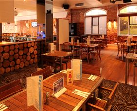 ZedBar - Accommodation Sunshine Coast 4
