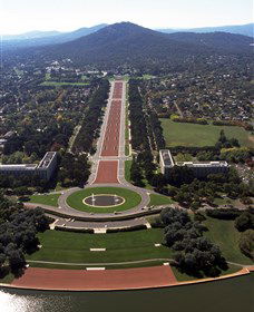 ANZAC Parade - Accommodation Sunshine Coast 0