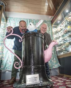 Bygone Beautys Treasured Teapot Museum And Tearooms - Accommodation Sunshine Coast 7