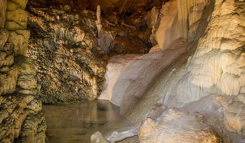 Kooringa Cave - Accommodation Sunshine Coast 1