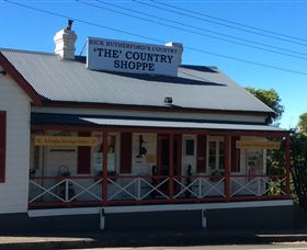 Rick Rutherfords Country Gallery - Accommodation Sunshine Coast 0
