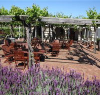 Pinelli Estate Wines - Accommodation Sunshine Coast