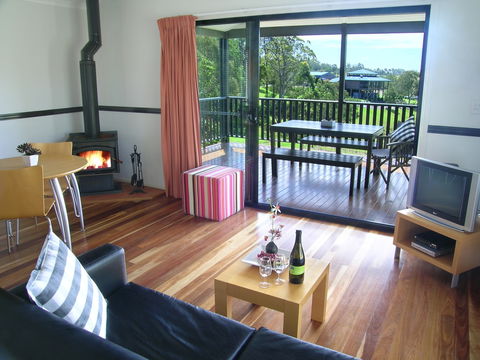 Ocean View Estates Winery And Restaurant - Accommodation Sunshine Coast 2