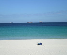 Leighton Beach - Accommodation Sunshine Coast 0