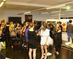 Bondi Art Lounge - Accommodation Sunshine Coast 0