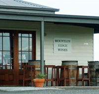 Mountain Ridge Wines - Accommodation Sunshine Coast