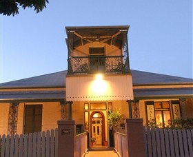 Grafton Regional Art Gallery - Accommodation Sunshine Coast 0