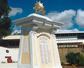 Beenleigh War Memorial - Accommodation Sunshine Coast 0