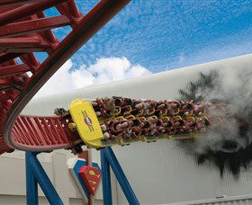 Warner Bros. Movie World - Accommodation Sunshine Coast 2