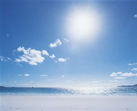 Hawks Nest Beach - Accommodation Sunshine Coast 0