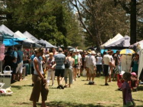 Broadbeach Art And Craft Markets - Accommodation Sunshine Coast 1