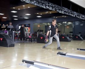 Club300 Bowling And Bar - Accommodation Sunshine Coast 2