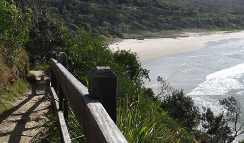 Three Sisters Walking Track - Accommodation Sunshine Coast 1