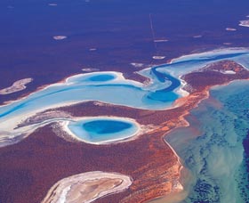 Big Lagoon - Accommodation Sunshine Coast 2