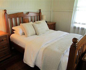 McLennans Lane River Retreat - Accommodation Sunshine Coast 0