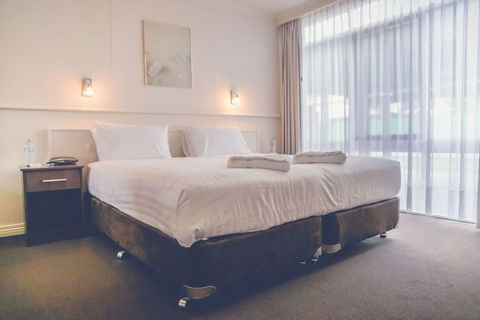 Rich River Golf Club Resort - Accommodation Sunshine Coast 5