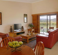 Nightingale Wines Luxury Villas - Accommodation Sunshine Coast