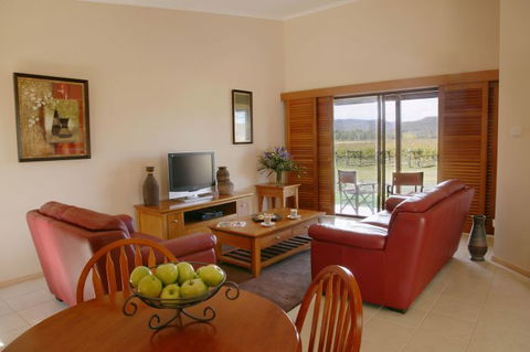 Nightingale Wines Luxury Villas - Accommodation Sunshine Coast 1
